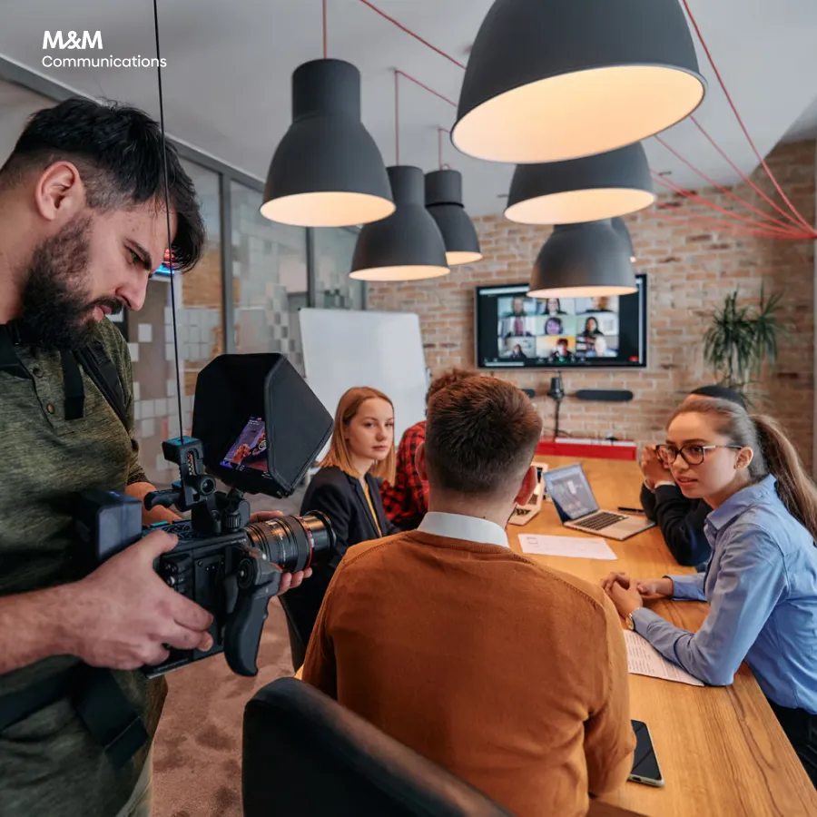 TEAM PHOTOS HELP INCREASE BRAND PRESTIGE